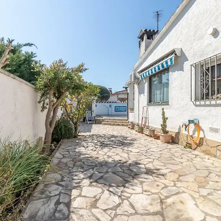 Goldhome - Requesens